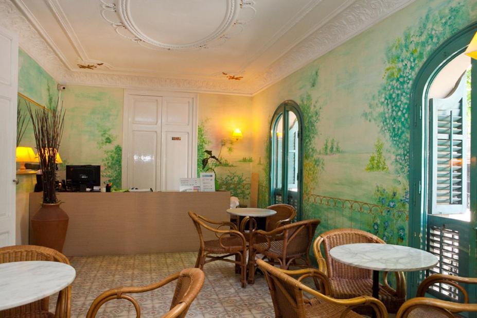 Que Tal Gasthof Barcelona